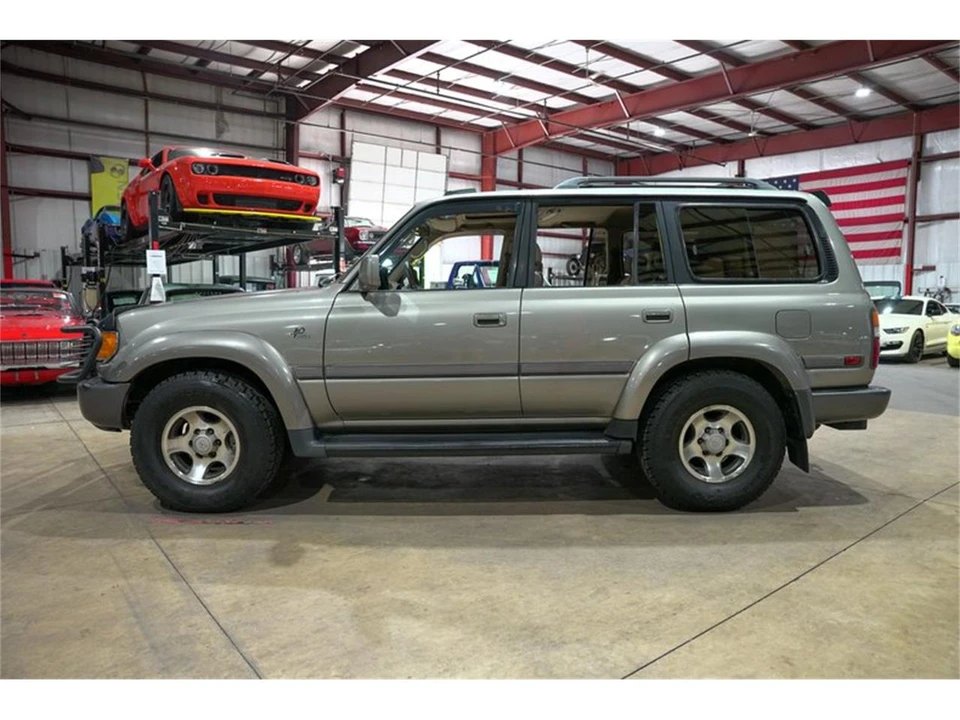 1997 Toyota J80 Land Cruiser - Image 4 of 31