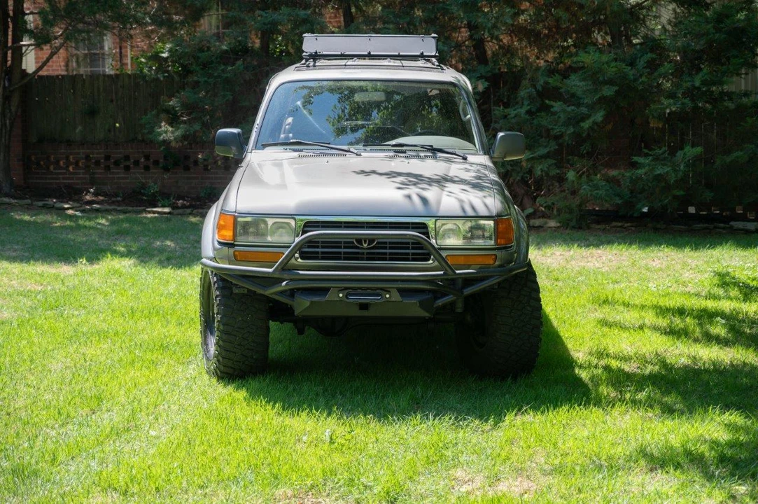 1997 Toyota J80 Land Cruiser - Image 2 of 31