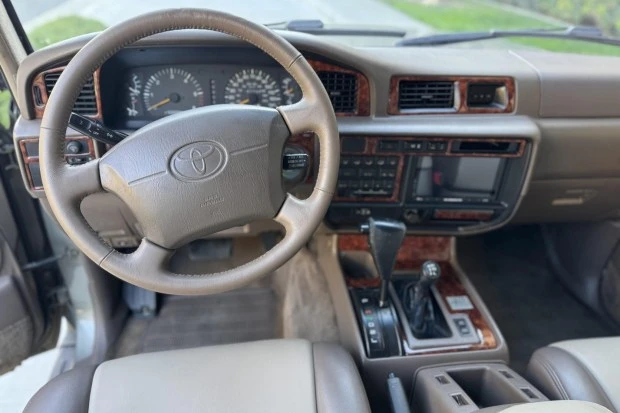 1997 Toyota J80 Land Cruiser - Image 5 of 7