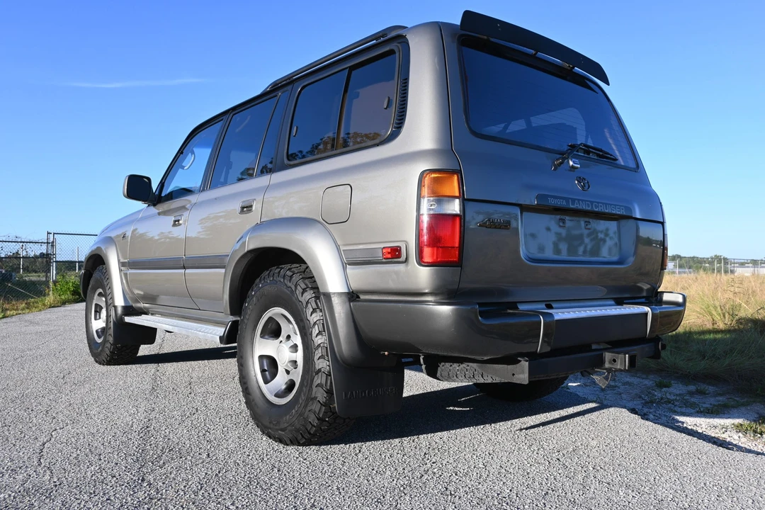 1997 Toyota J80 Land Cruiser - Image 28 of 31