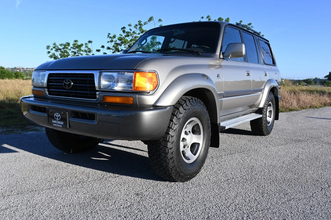 1997 Toyota J80 Land Cruiser - Image 7 of 31