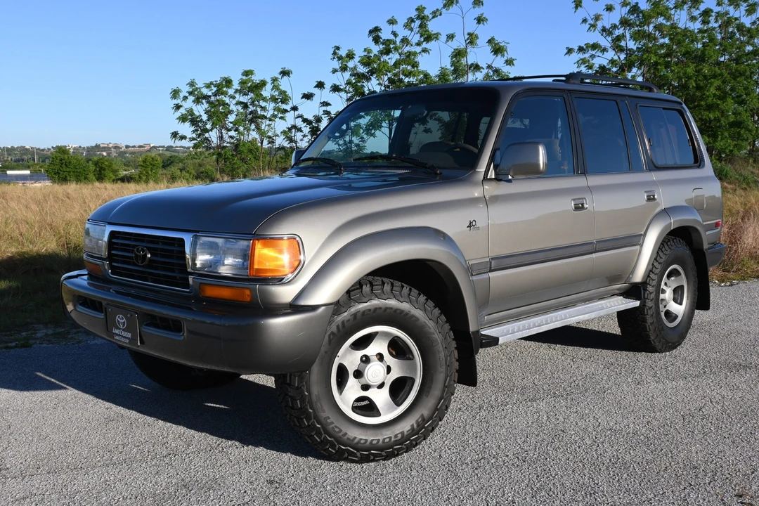 1997 Toyota J80 Land Cruiser - Image 15 of 31
