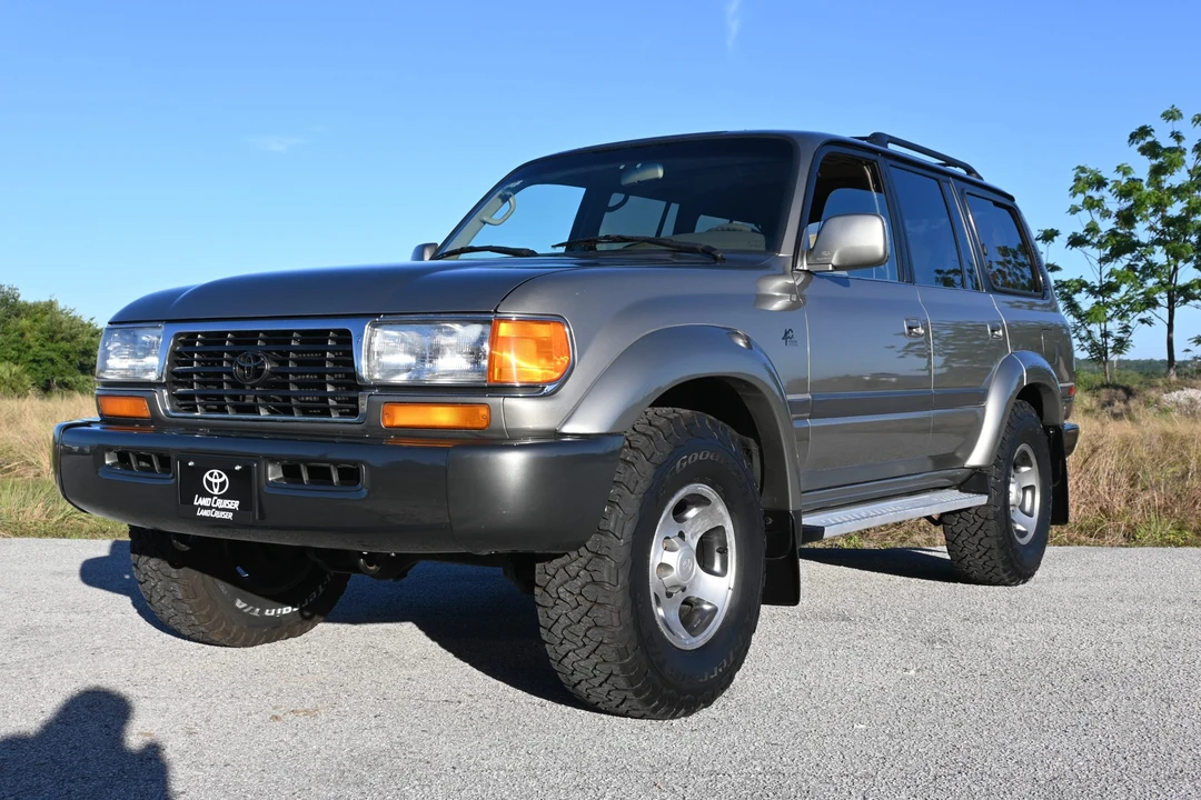 1997 Toyota J80 Land Cruiser - Image 8 of 31
