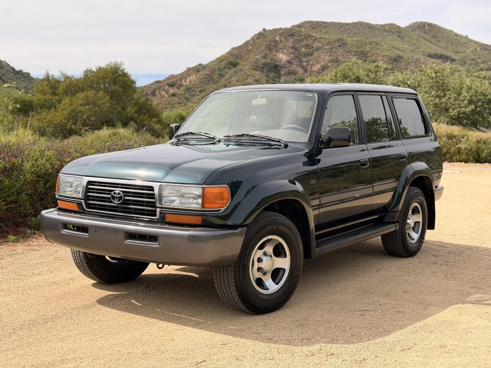 1997 Toyota J80 Land Cruiser - Image 10 of 31