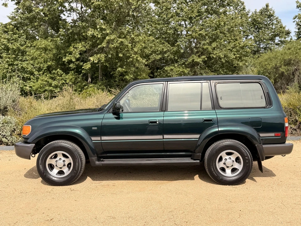 1997 Toyota J80 Land Cruiser - Image 15 of 31