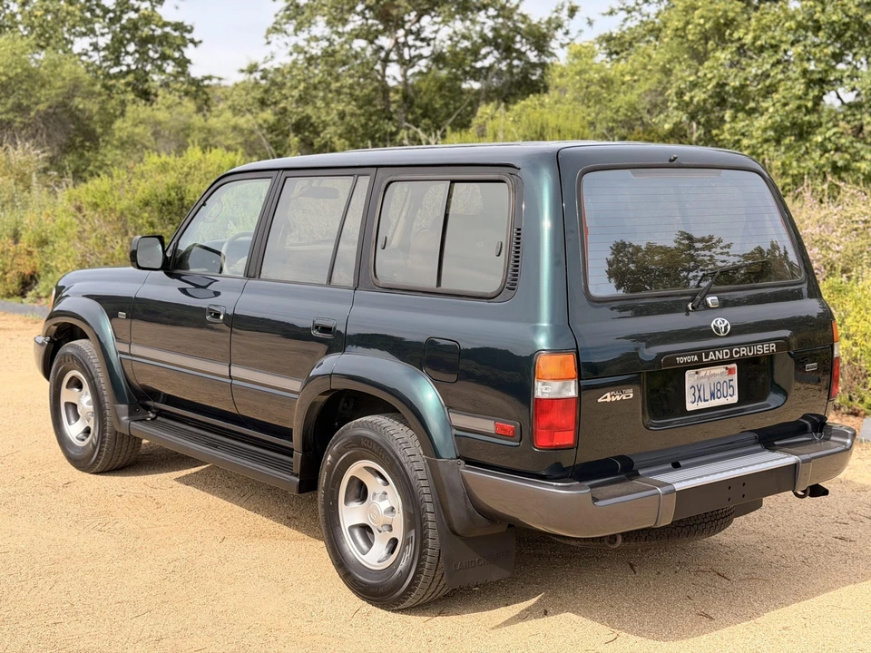 1997 Toyota J80 Land Cruiser - Image 16 of 31