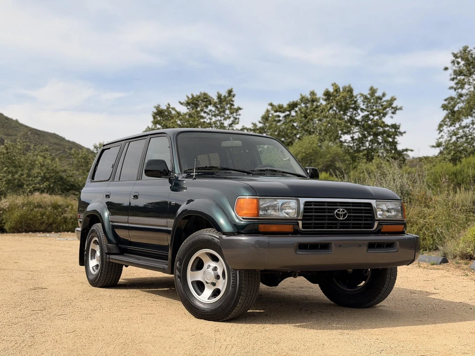 1997 Toyota J80 Land Cruiser - Image 3 of 31