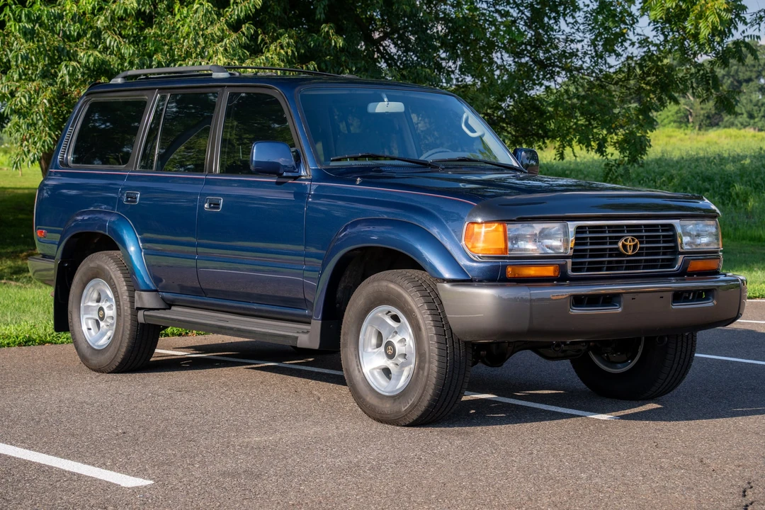 1997 Toyota J80 Land Cruiser - Image 9 of 31