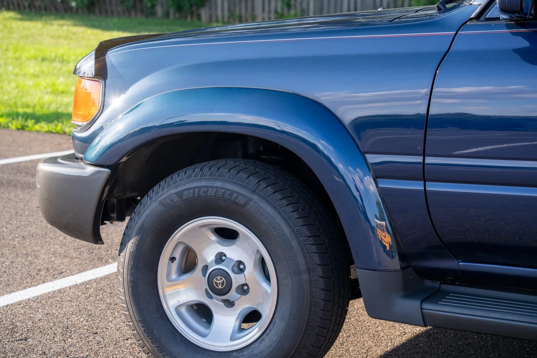 1997 Toyota J80 Land Cruiser - Image 17 of 31