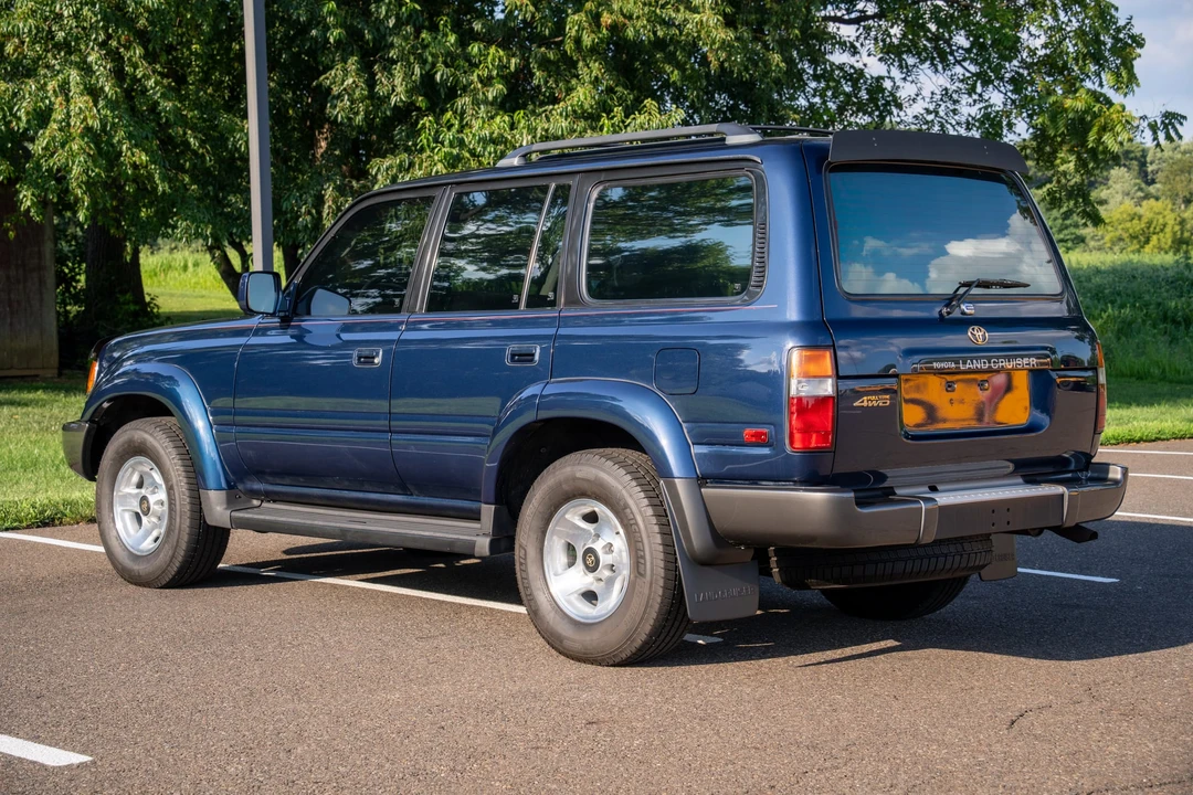 1997 Toyota J80 Land Cruiser - Image 5 of 31