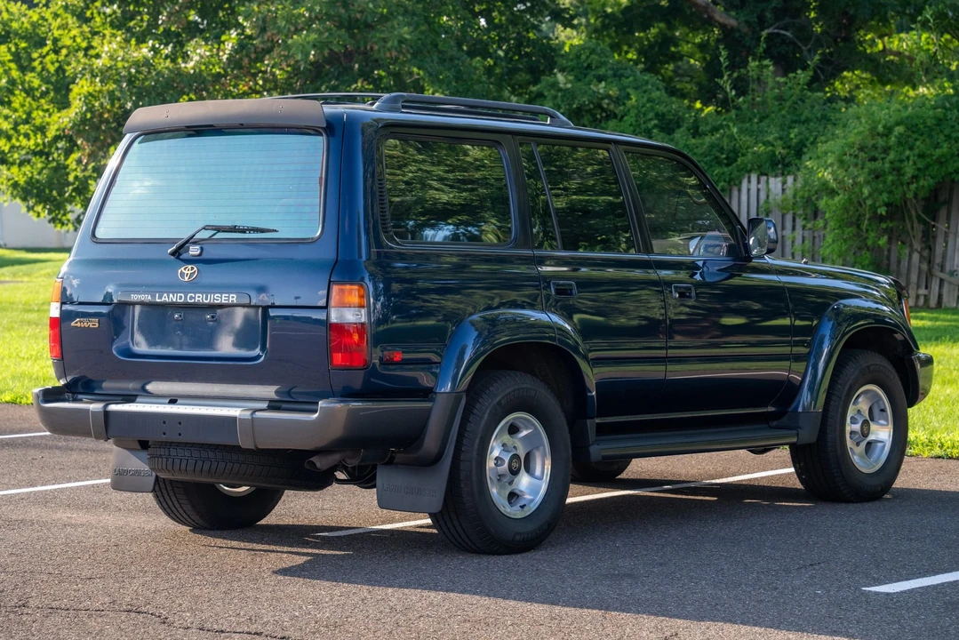 1997 Toyota J80 Land Cruiser - Image 7 of 31