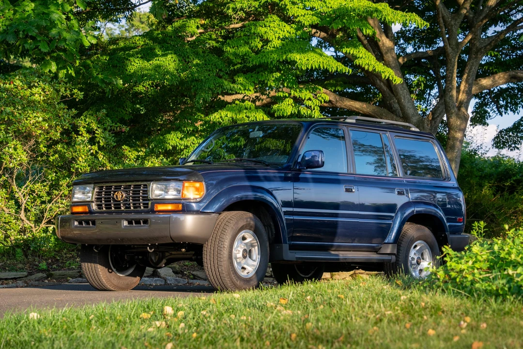 1997 Toyota J80 Land Cruiser - Image 3 of 31