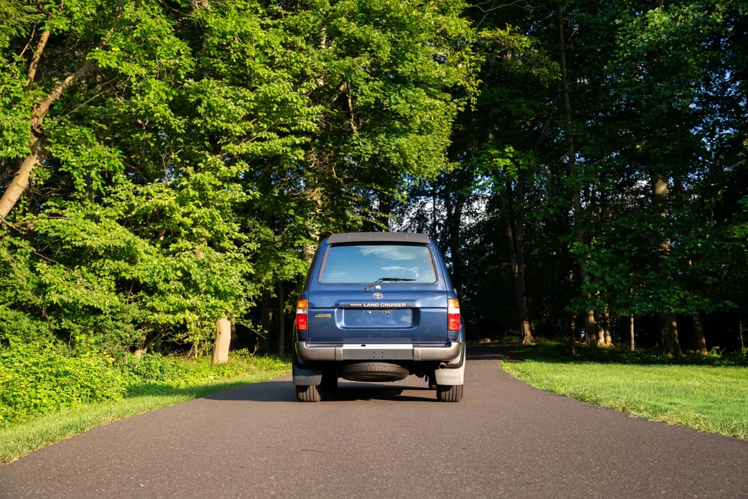1997 Toyota J80 Land Cruiser - Image 13 of 31