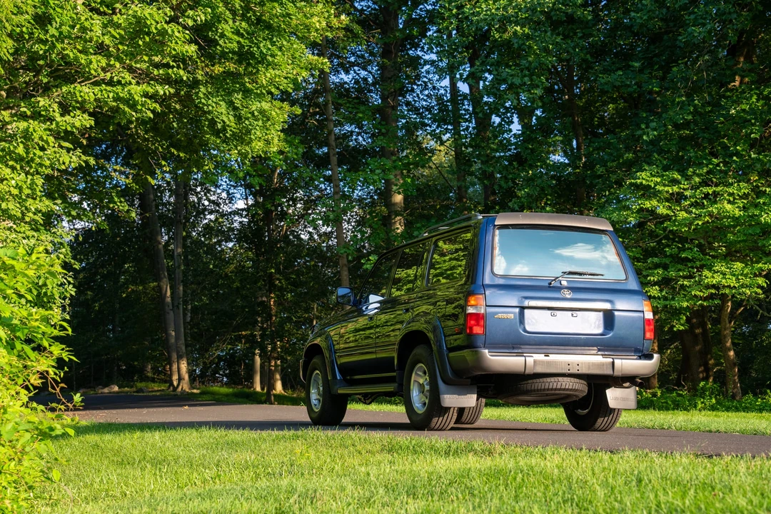 1997 Toyota J80 Land Cruiser - Image 12 of 31
