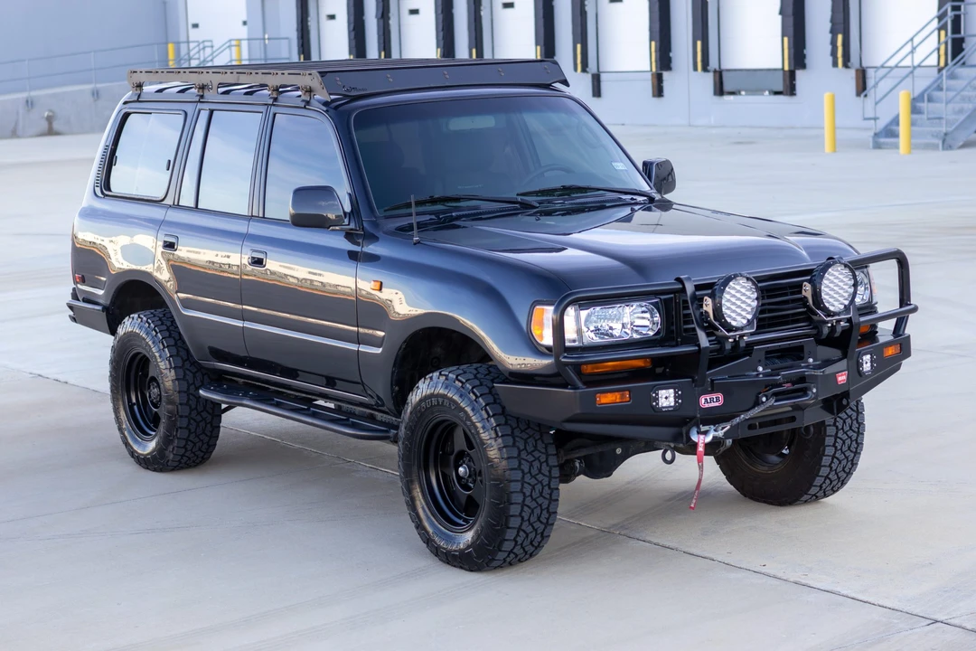 1997 Toyota J80 Land Cruiser - Image 11 of 31