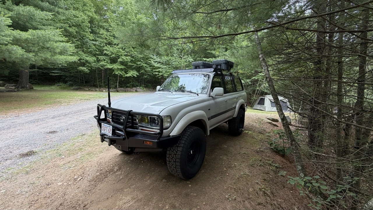 1997 Toyota J70 Land Cruiser - Image 15 of 24