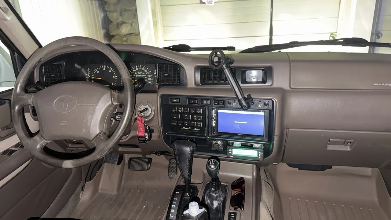 1997 Toyota J70 Land Cruiser - Image 18 of 24