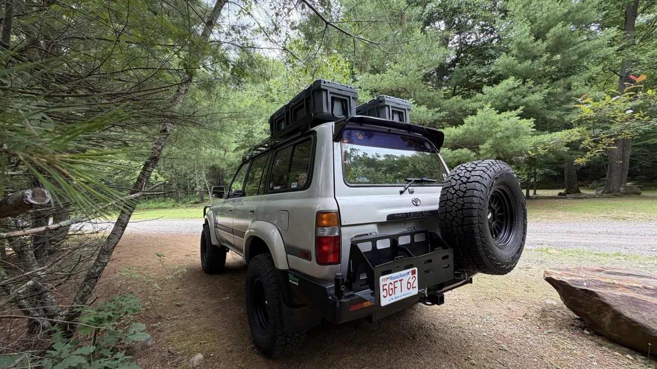 1997 Toyota J70 Land Cruiser - Image 9 of 24