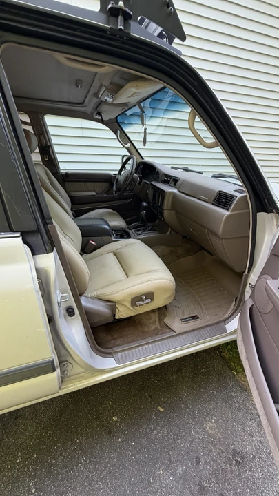 1997 Toyota J70 Land Cruiser - Image 20 of 24
