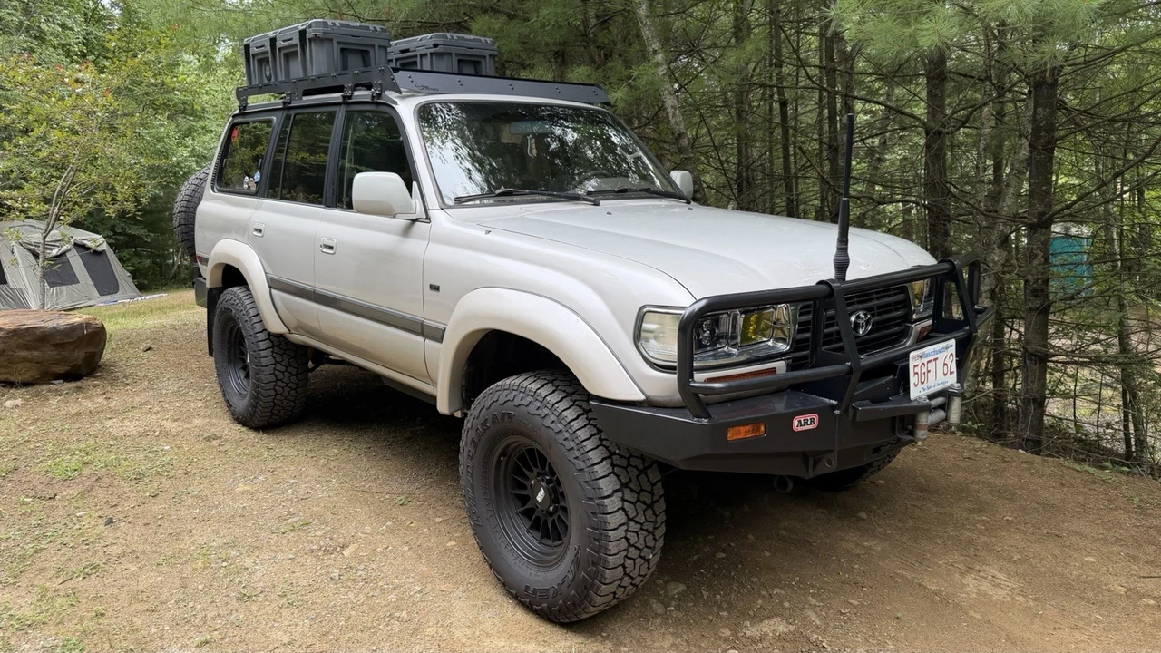 1997 Toyota J70 Land Cruiser - Image 17 of 24