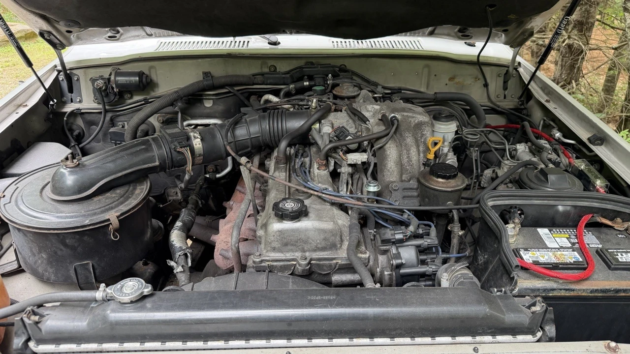 1997 Toyota J70 Land Cruiser - Image 6 of 24