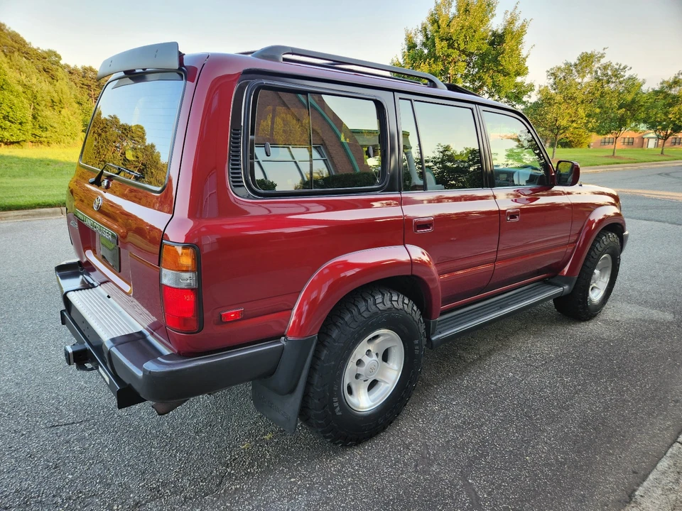 1997 Toyota J70 Land Cruiser - Image 4 of 31