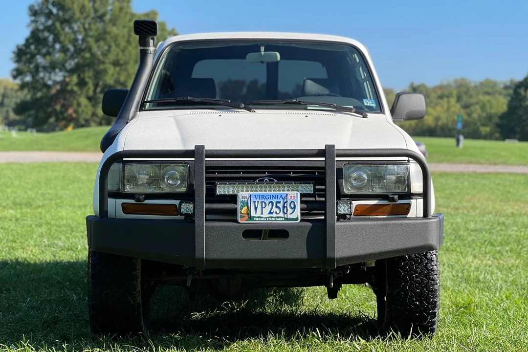 1997 Toyota J80 Land Cruiser - Image 2 of 31