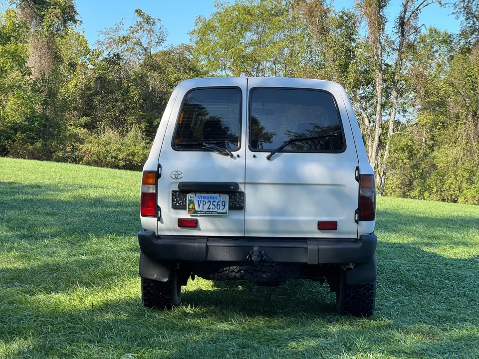 1997 Toyota J80 Land Cruiser - Image 14 of 31