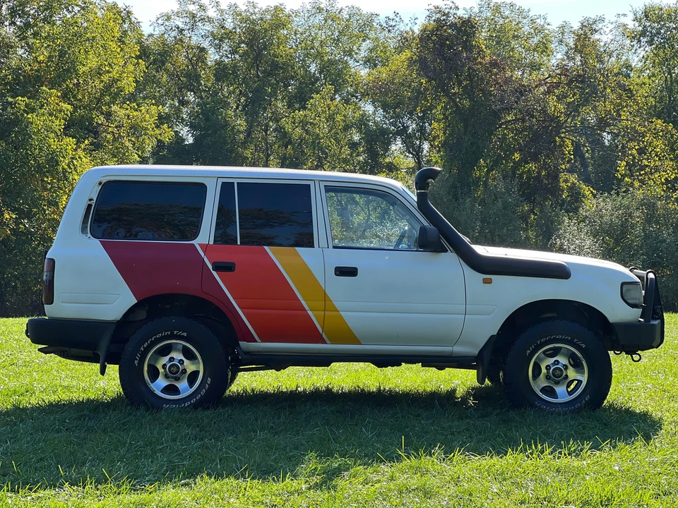 1997 Toyota J80 Land Cruiser - Image 18 of 31