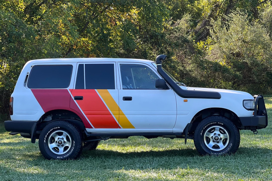 1997 Toyota J80 Land Cruiser - Image 3 of 31
