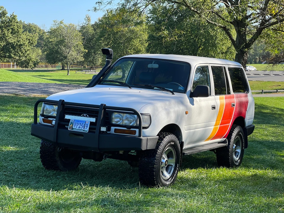 1997 Toyota J80 Land Cruiser - Image 8 of 31