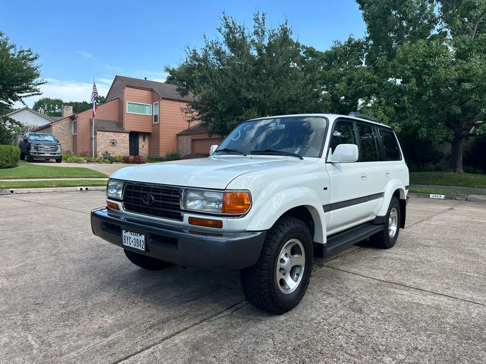 1997 Toyota J80 Land Cruiser - Image 7 of 31
