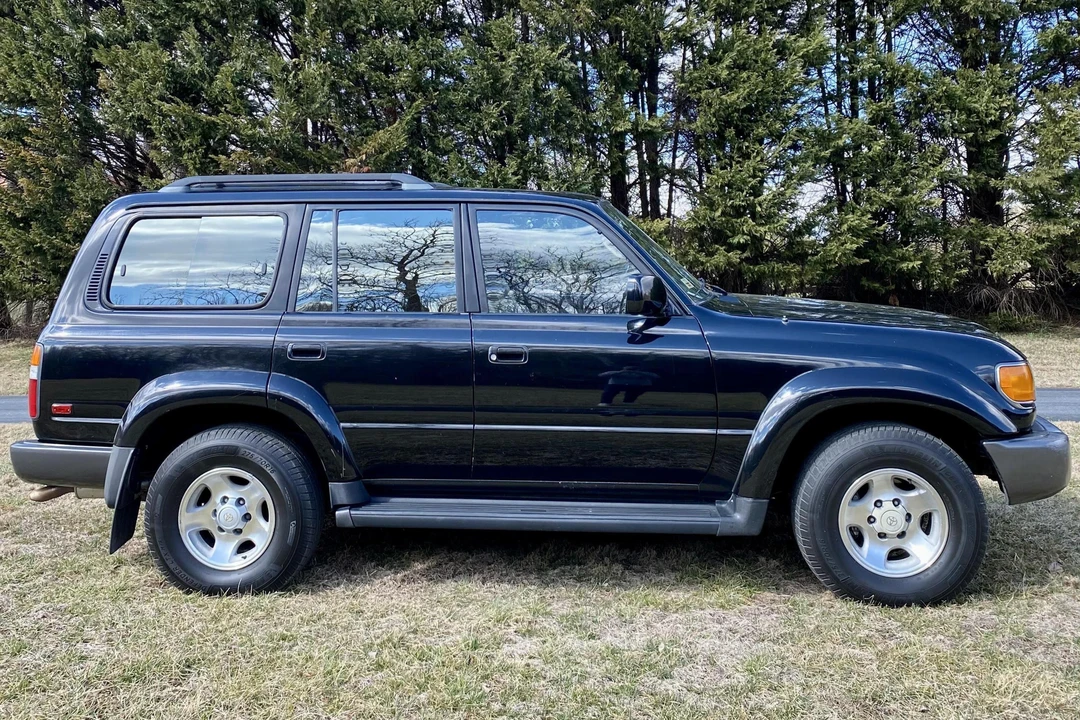 1997 Toyota J80 Land Cruiser - Image 3 of 31