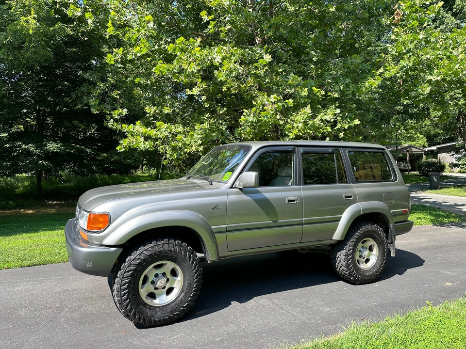 1997 Toyota J80 Land Cruiser - Image 10 of 31