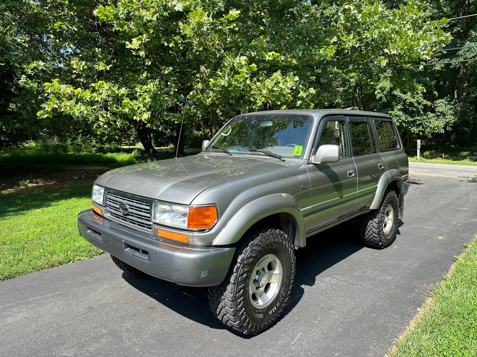 1997 Toyota J80 Land Cruiser - Image 8 of 31