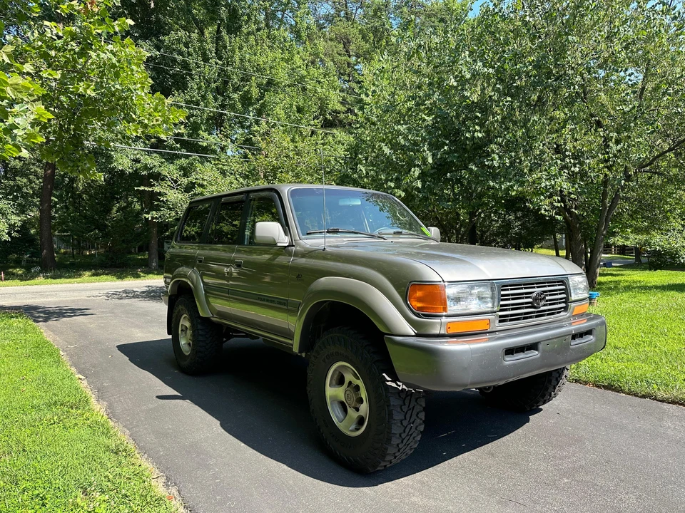 1997 Toyota J80 Land Cruiser - Image 15 of 31