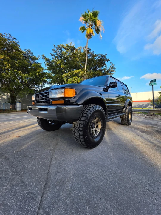 1997 Toyota J80 Land Cruiser - Image 11 of 31