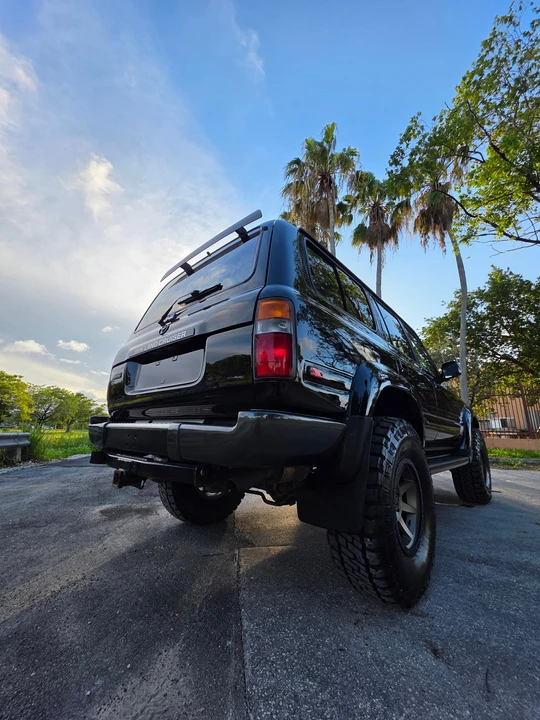 1997 Toyota J80 Land Cruiser - Image 16 of 31