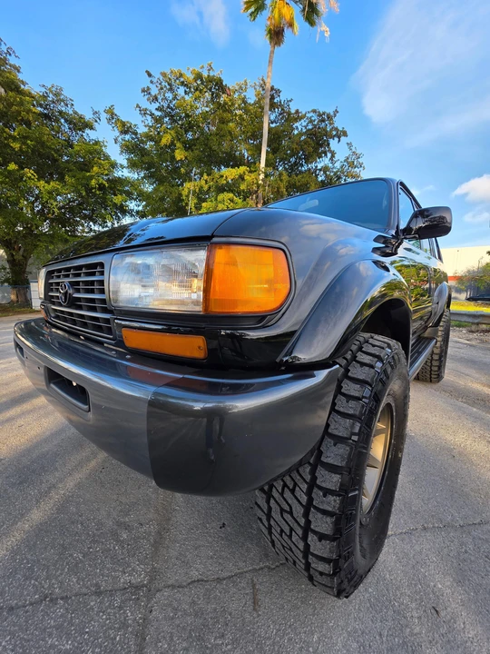 1997 Toyota J80 Land Cruiser - Image 12 of 31