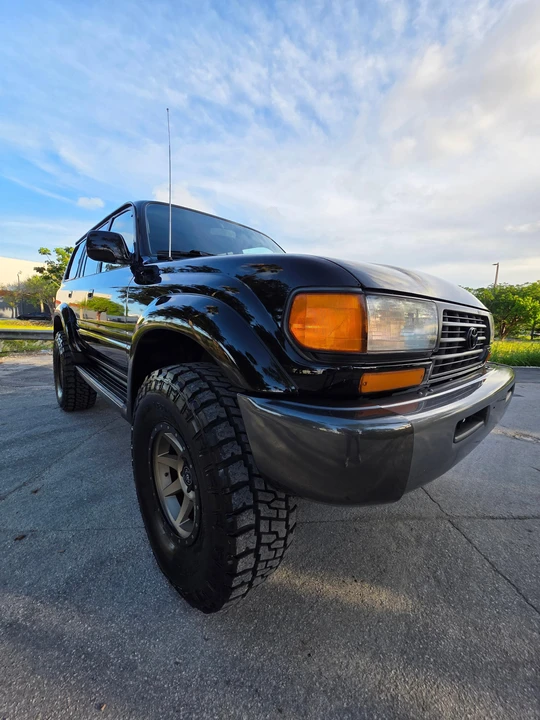 1997 Toyota J80 Land Cruiser - Image 17 of 31