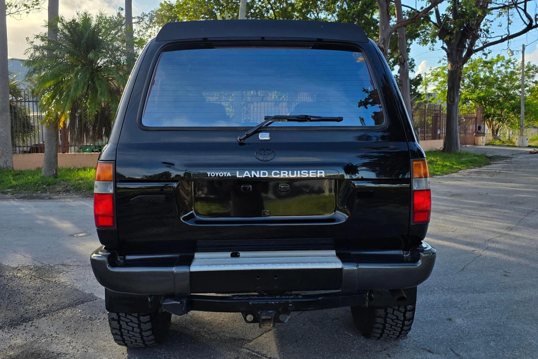 1997 Toyota J80 Land Cruiser - Image 5 of 31