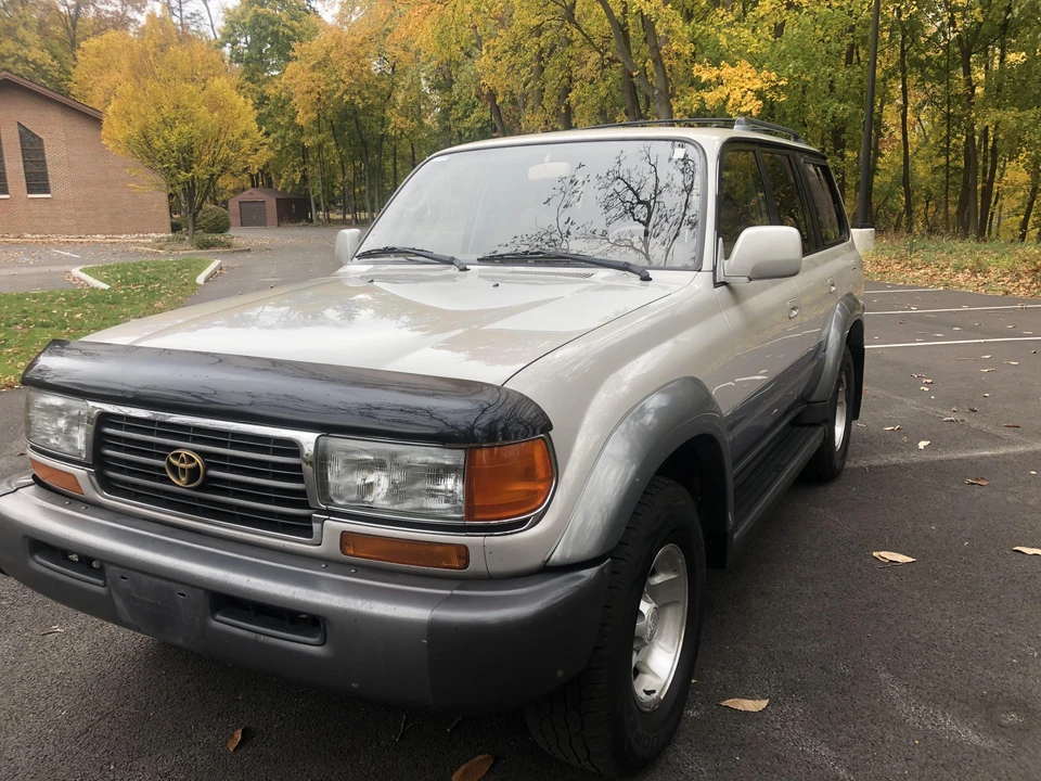 1997 Toyota J80 Land Cruiser - Image 9 of 31