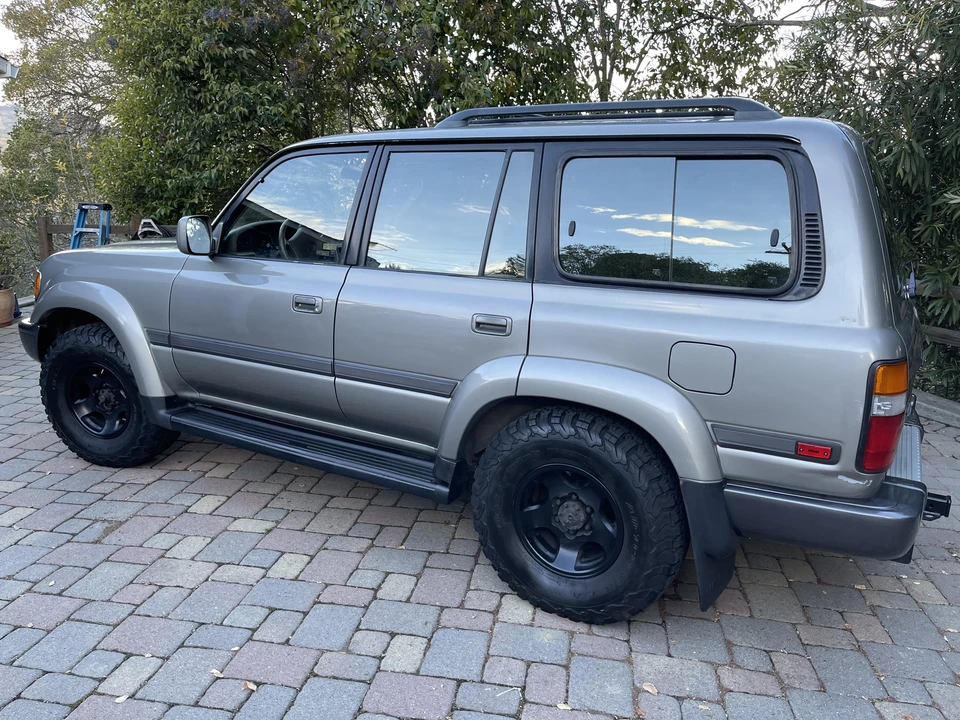 1997 Toyota J80 Land Cruiser - Image 4 of 31