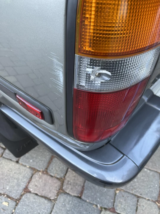 1997 Toyota J80 Land Cruiser - Image 22 of 31