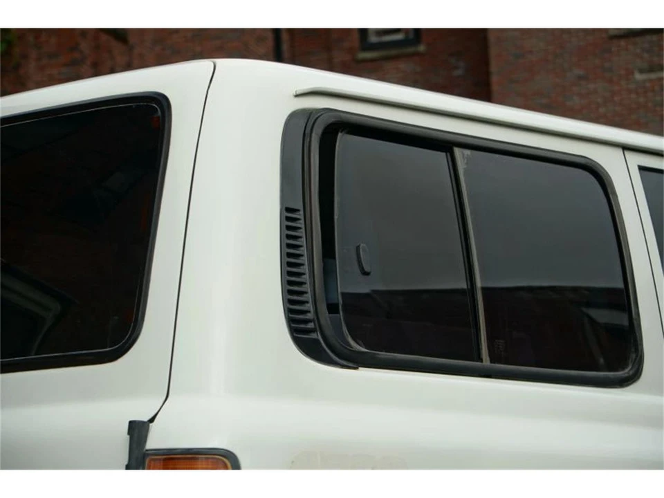 1997 Toyota J80 Land Cruiser - Image 7 of 29