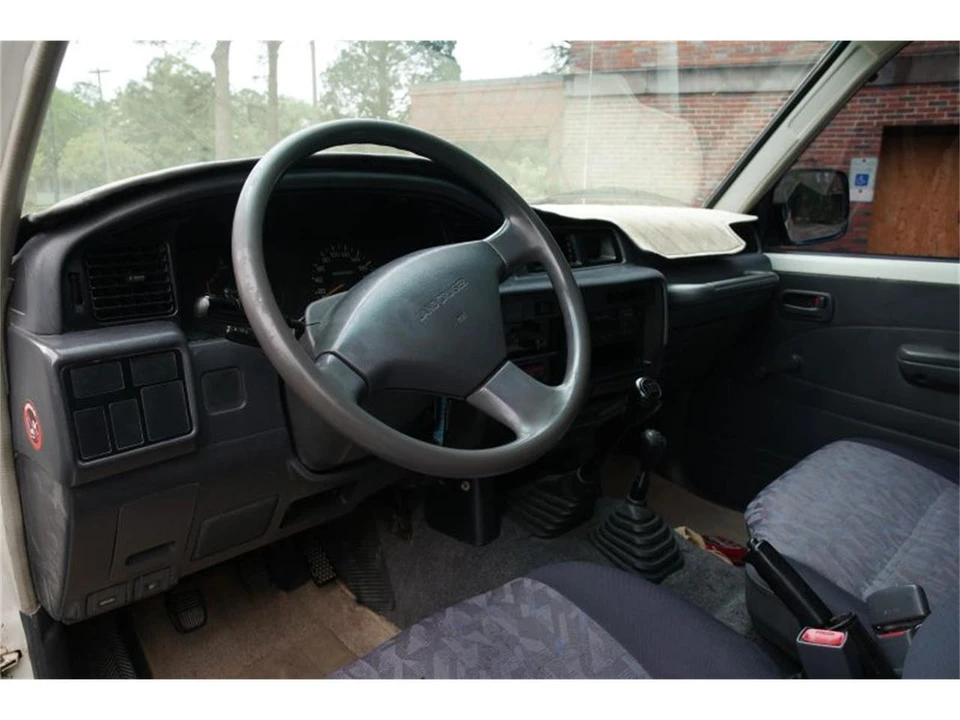 1997 Toyota J80 Land Cruiser - Image 20 of 29