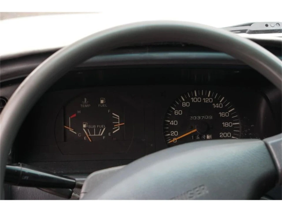 1997 Toyota J80 Land Cruiser - Image 17 of 29