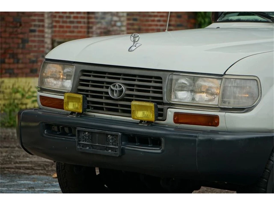 1997 Toyota J80 Land Cruiser - Image 9 of 29