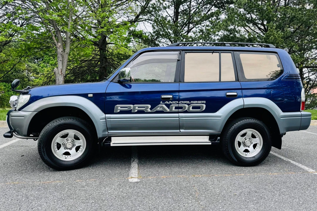 1997 Toyota J90 Land Cruiser Prado - Image 3 of 31