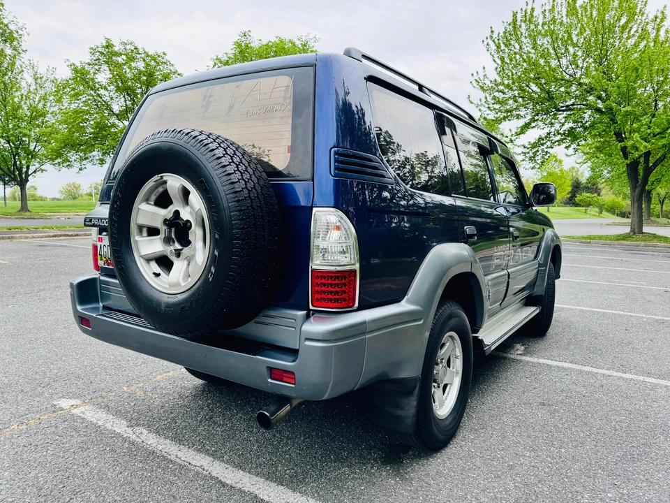 1997 Toyota J90 Land Cruiser Prado - Image 15 of 31